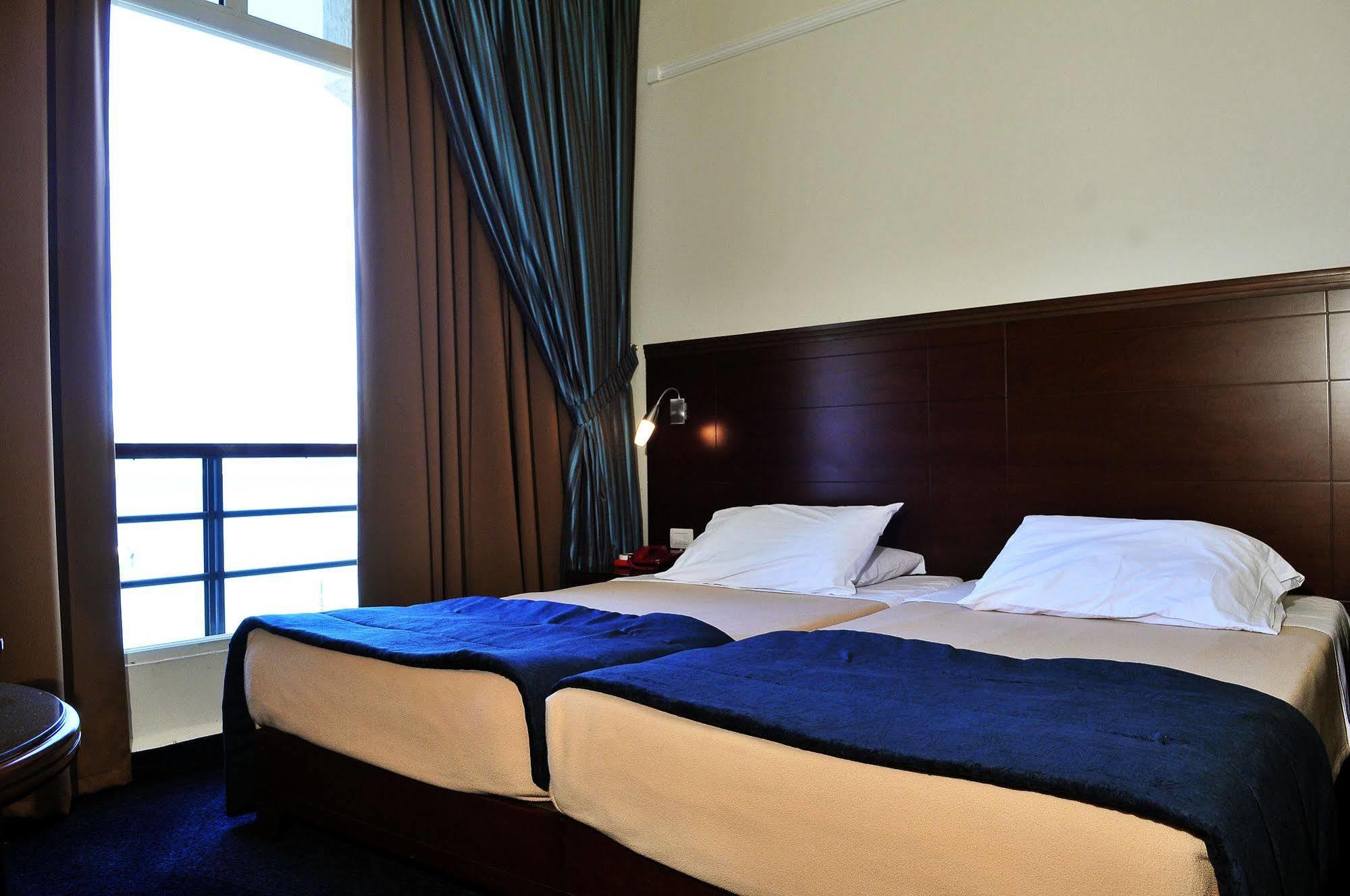 Bel Azur Hotel - Resort Jounieh Extérieur photo